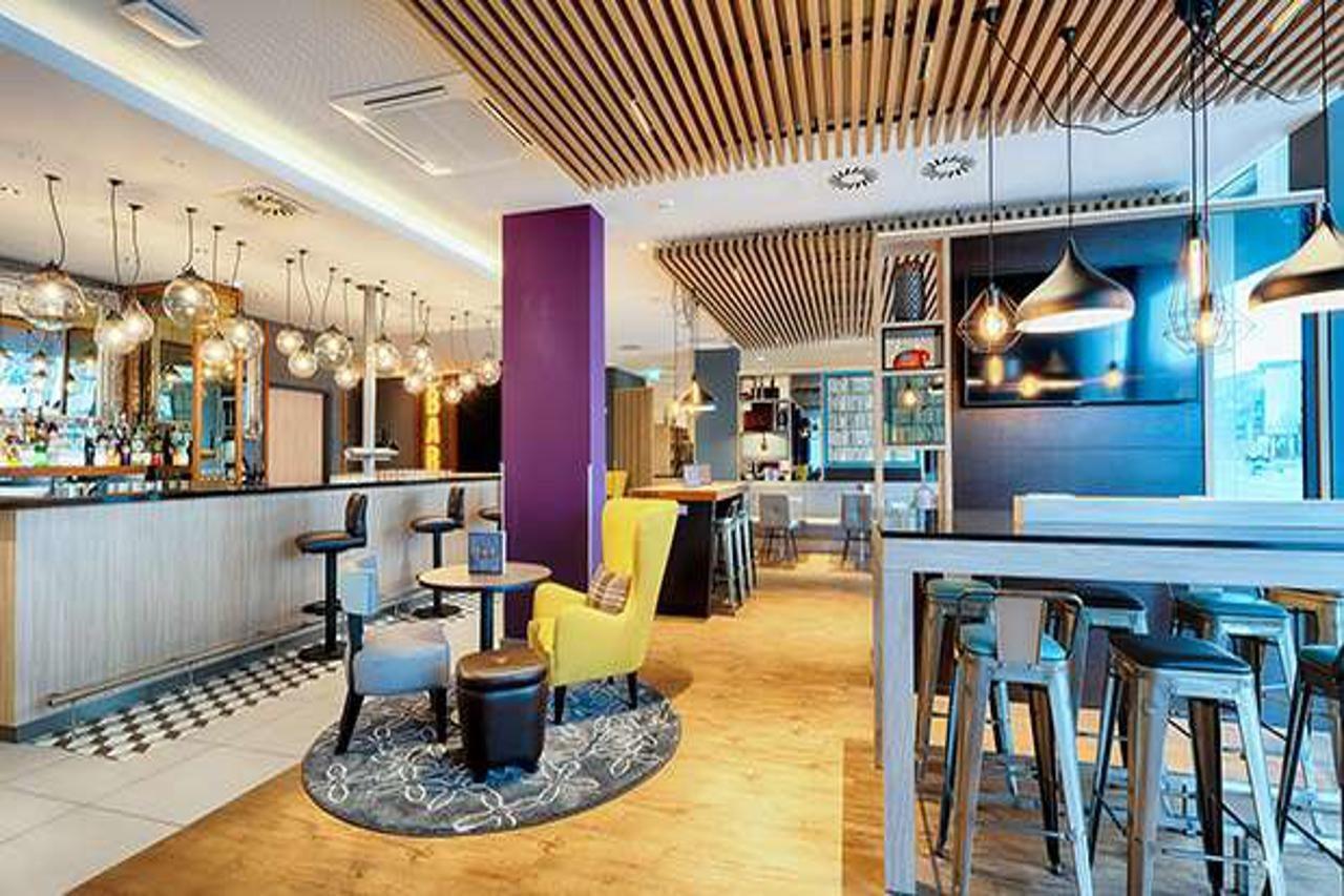 Premier Inn Leipzig City Hahnekamm ภายนอก รูปภาพ