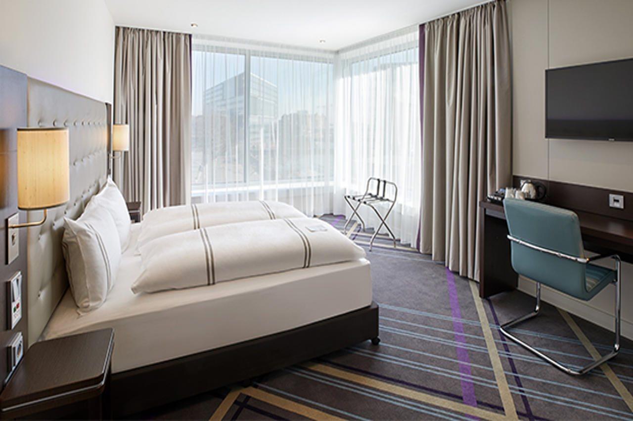 Premier Inn Leipzig City Hahnekamm ภายนอก รูปภาพ