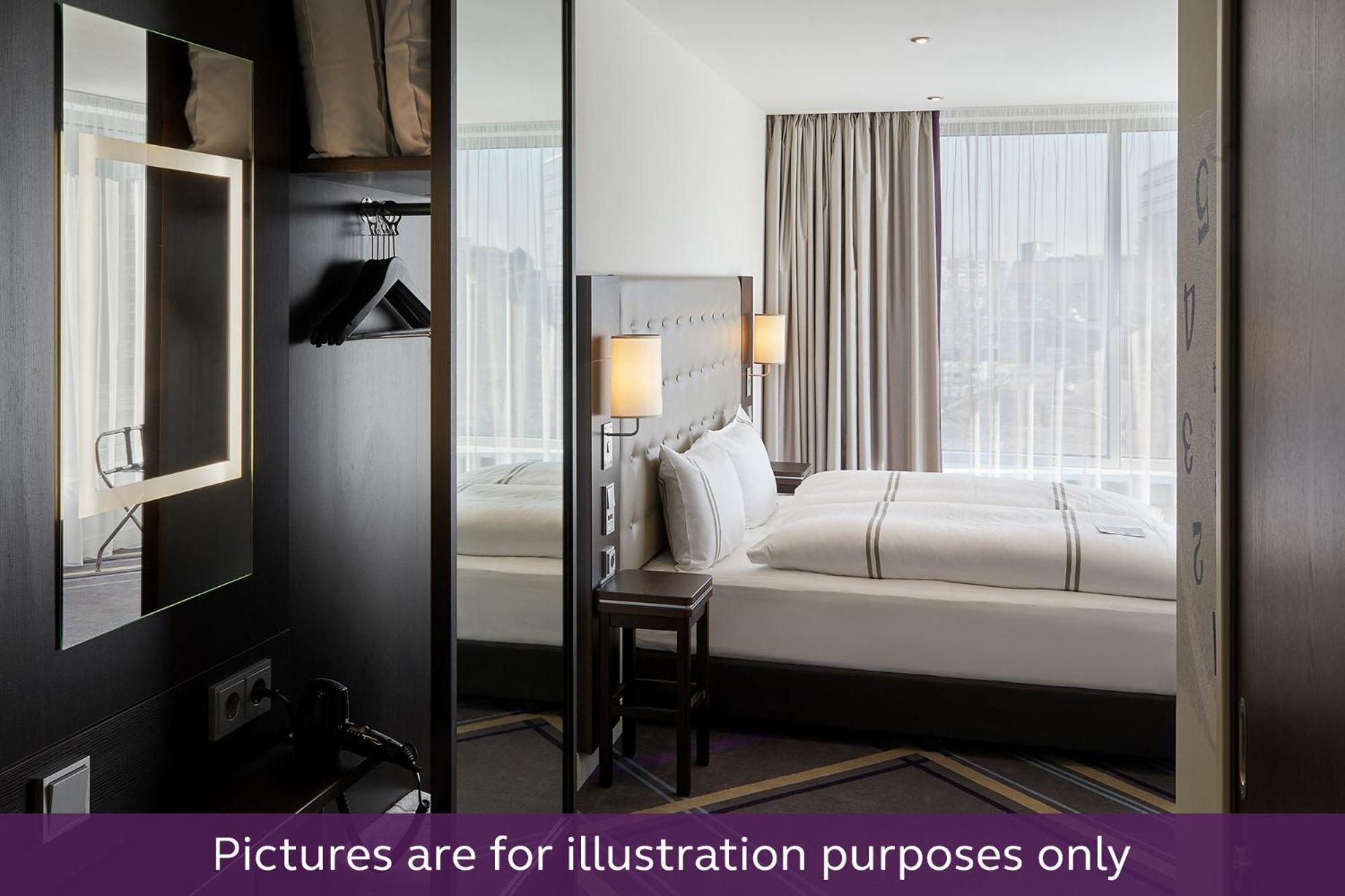 Premier Inn Leipzig City Hahnekamm ภายนอก รูปภาพ